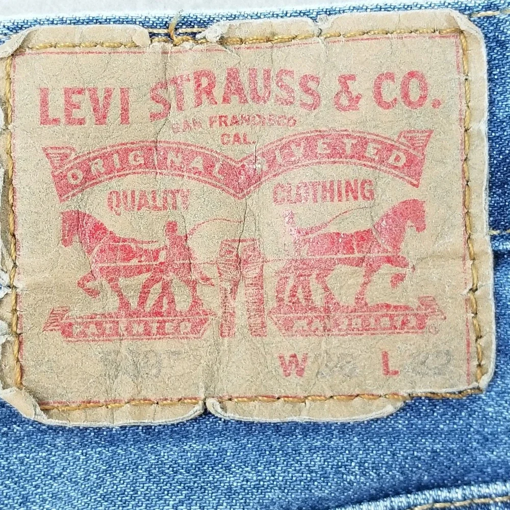 Levi's Jeans Mens 36x32 Blue 505 Regular Fit Straight Leg Light Wash Denim Pants
